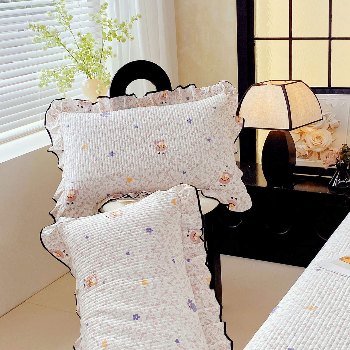 91家纺网 家纺一手货源 找家纺 雨彤家纺 2025新款A类云感公主风双层纱印花夹棉花边款枕套 萌萌哒-公主风