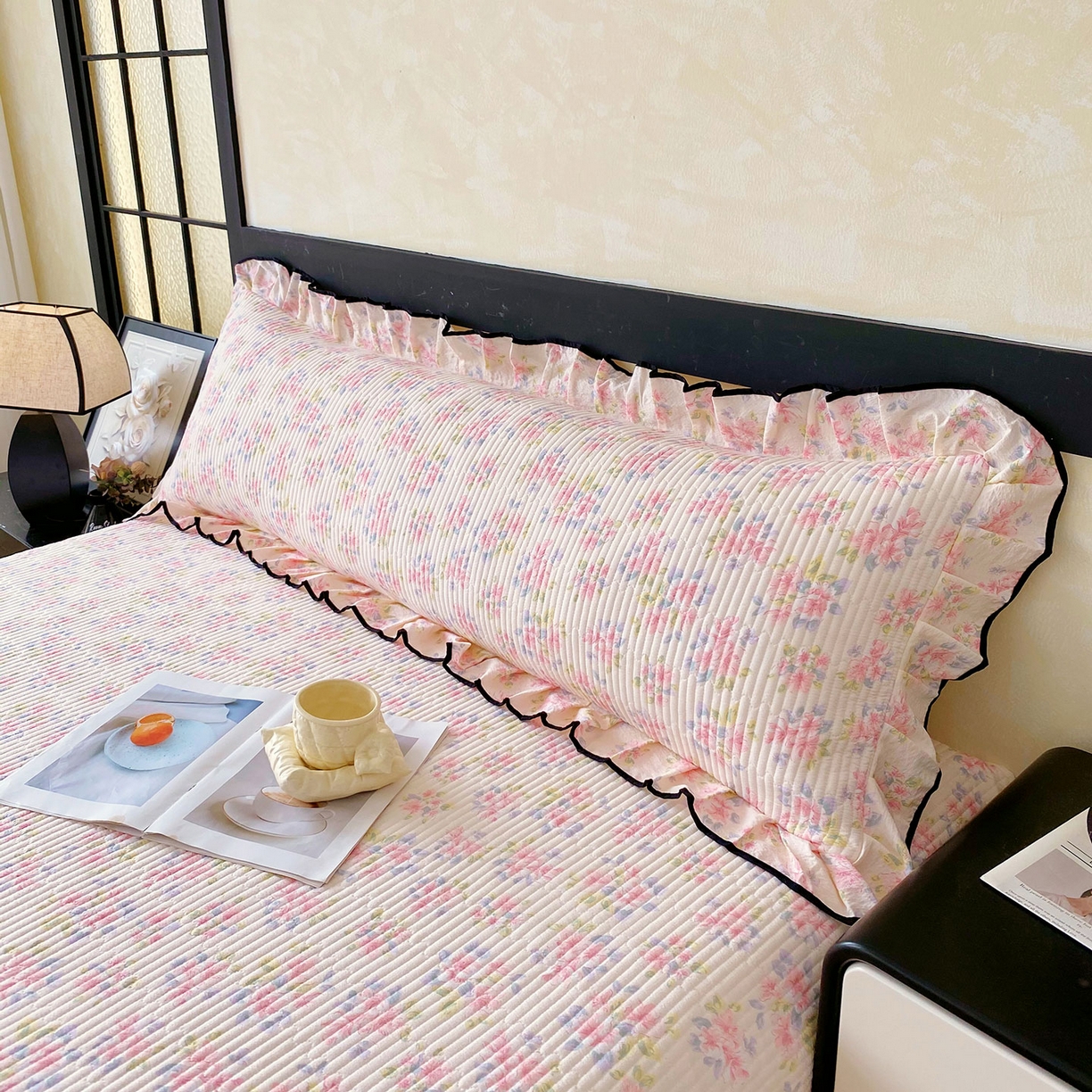 91家纺网 家纺一手货源 找家纺 雨彤家纺 2025新款A类公主风云感双层纱夹棉加长花边款枕套 槐夏风清-公主风