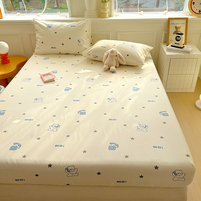 91家纺网 家纺一手货源 找家纺 希诺家居 2025新款全棉纯棉卡通小清新床笠 电话小熊