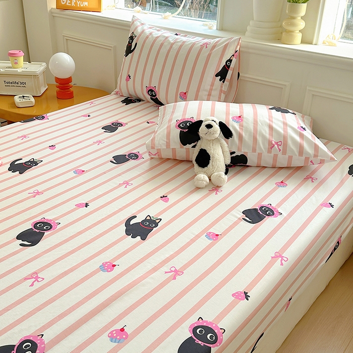 91家纺网 家纺一手货源 找家纺 希诺家居 2025新款全棉纯棉卡通小清新床笠 条纹黑猫