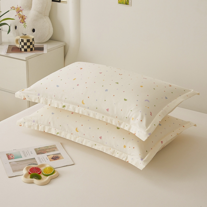 91家纺网 家纺一手货源 找家纺 翎盈家纺2025款ins风小清新卡通多规格纯棉枕套全棉枕头套 快乐魔法