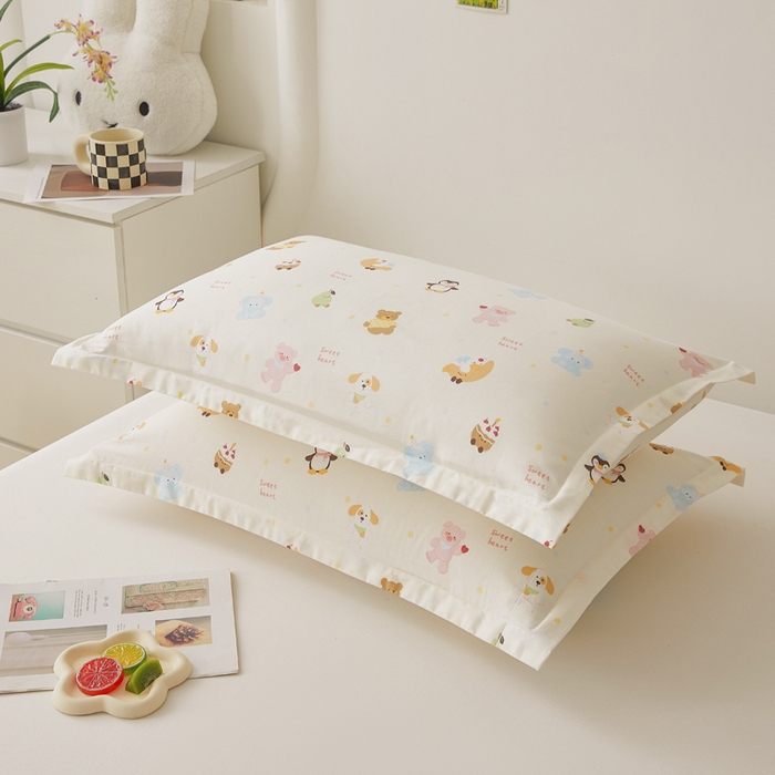 91家纺网 家纺一手货源 找家纺 翎盈家纺2025款ins风小清新卡通多规格纯棉枕套全棉枕头套 甜蜜乐园