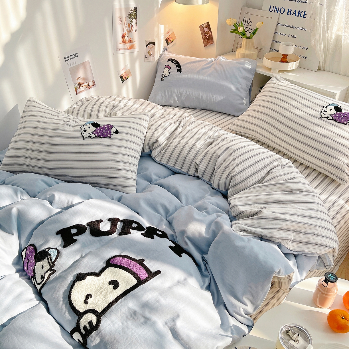 91家纺网 家纺一手货源 找家纺 炫拼家纺 2026春夏新款全棉纯棉A类40支双层纱卡通毛巾绣四件套-慕斯 晚安狗