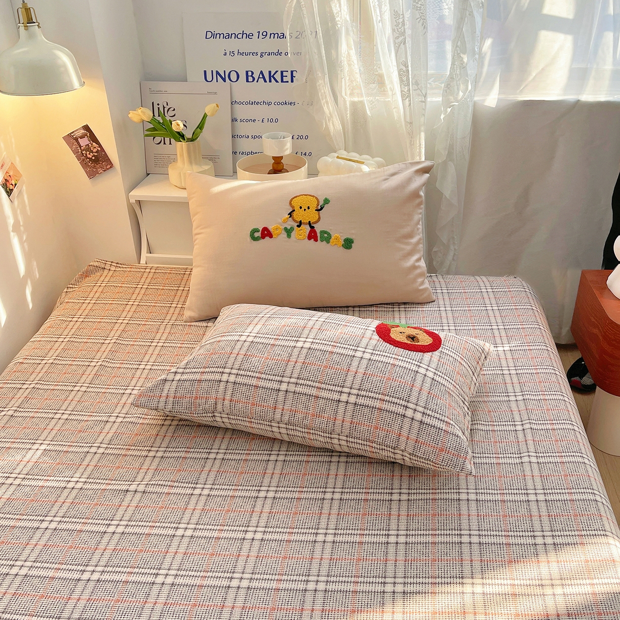 91家纺网 家纺一手货源 找家纺 炫拼家纺 2026春夏新款全棉纯棉A类40支双层纱卡通毛巾绣四件套-慕斯 汉堡卡皮