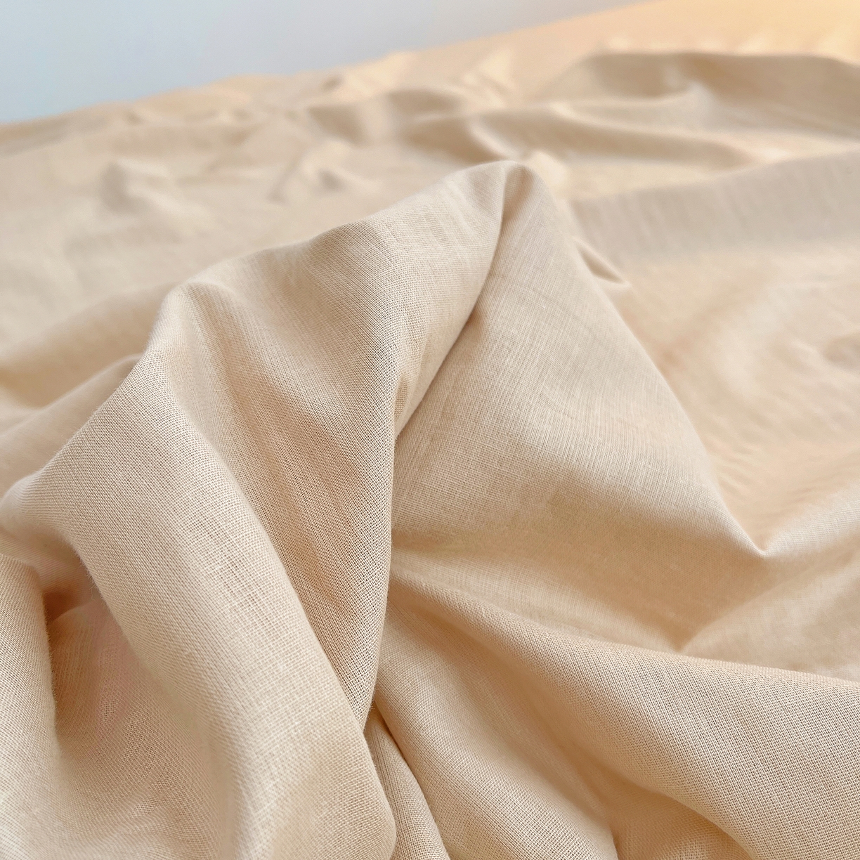 91家纺网 家纺一手货源 找家纺 炫拼家纺 2026春夏新款全棉纯棉A类40支双层纱卡通毛巾绣四件套-慕斯 奶油狗