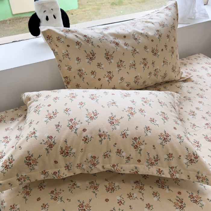 91家纺网 家纺一手货源 找家纺 百寐 2025新款秋冬全棉生态磨毛印花单品枕套48*74cm单只一对枕芯保护套 花千朵