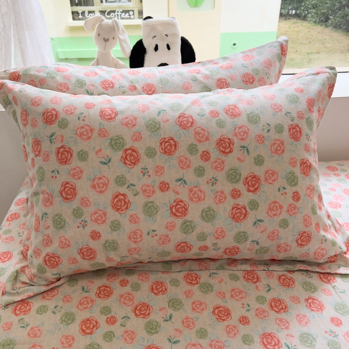 91家纺网 家纺一手货源 找家纺 百寐 2025新款秋冬全棉生态磨毛印花单品枕套48*74cm单只一对枕芯保护套 玫瑰露