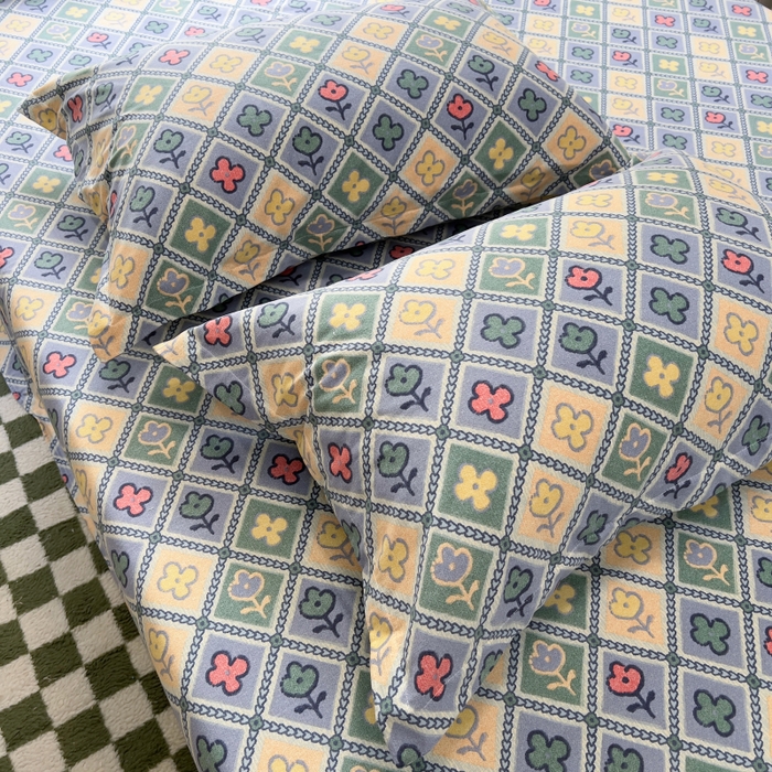 91家纺网 家纺一手货源 找家纺 百寐 2025新款秋冬全棉生态磨毛印花单品枕套48*74cm单只一对枕芯保护套 宁梵西