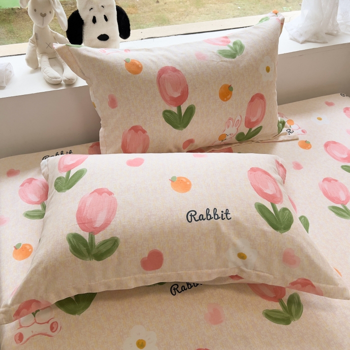 91家纺网 家纺一手货源 找家纺 百寐 2025新款秋冬全棉生态磨毛印花单品枕套48*74cm单只一对枕芯保护套 叹花郁