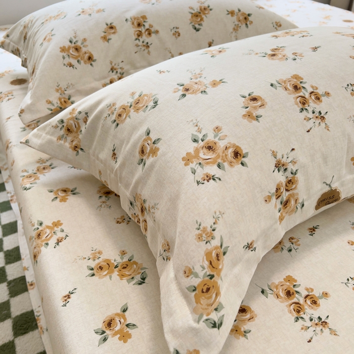 91家纺网 家纺一手货源 找家纺 百寐 2025新款秋冬全棉生态磨毛印花单品枕套48*74cm单只一对枕芯保护套 落山秋