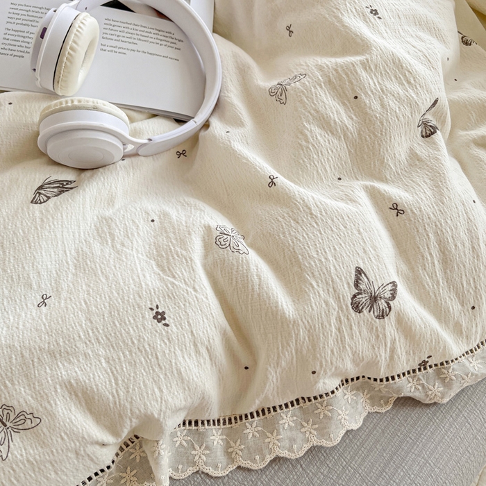 91家纺网 家纺一手货源 找家纺 典曼家纺 2025新款云感皱皱双层纱花边四件套 蝴蝶梦