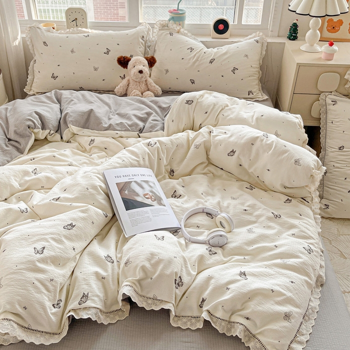 91家纺网 家纺一手货源 找家纺 典曼家纺 2025新款云感皱皱双层纱花边四件套 蝴蝶梦