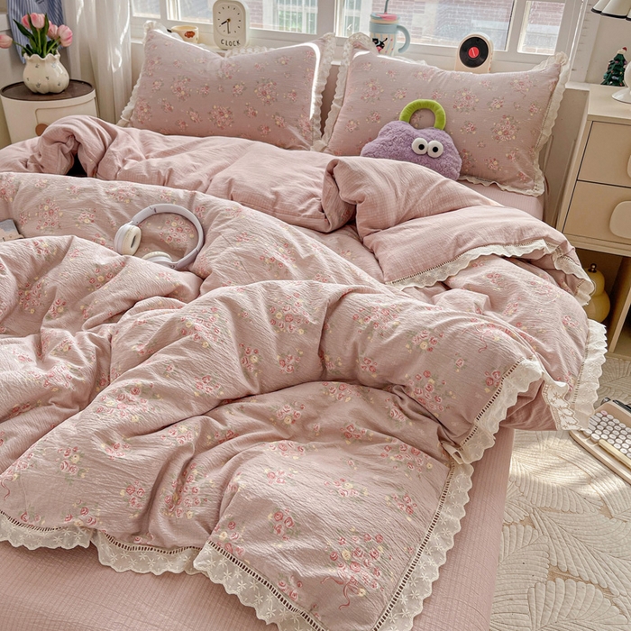 91家纺网 家纺一手货源 找家纺 典曼家纺 2025新款云感皱皱双层纱花边四件套 素颜