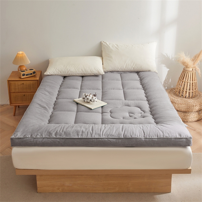 91家纺网 家纺一手货源 找家纺 西域种棉人·千百笠2025新款A类填充100%棉新疆棉花褥子床垫垫被软垫家用棉花被褥铺底全棉冬季加厚保暖 简语床垫-灰