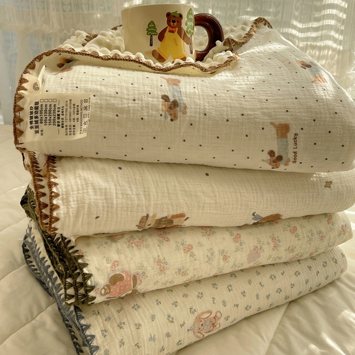 91家纺网 家纺一手货源 找家纺 （总）三朵家纺 2025新款全棉纯棉绉绉纱+宝宝绒多功能毯盖毯毯子