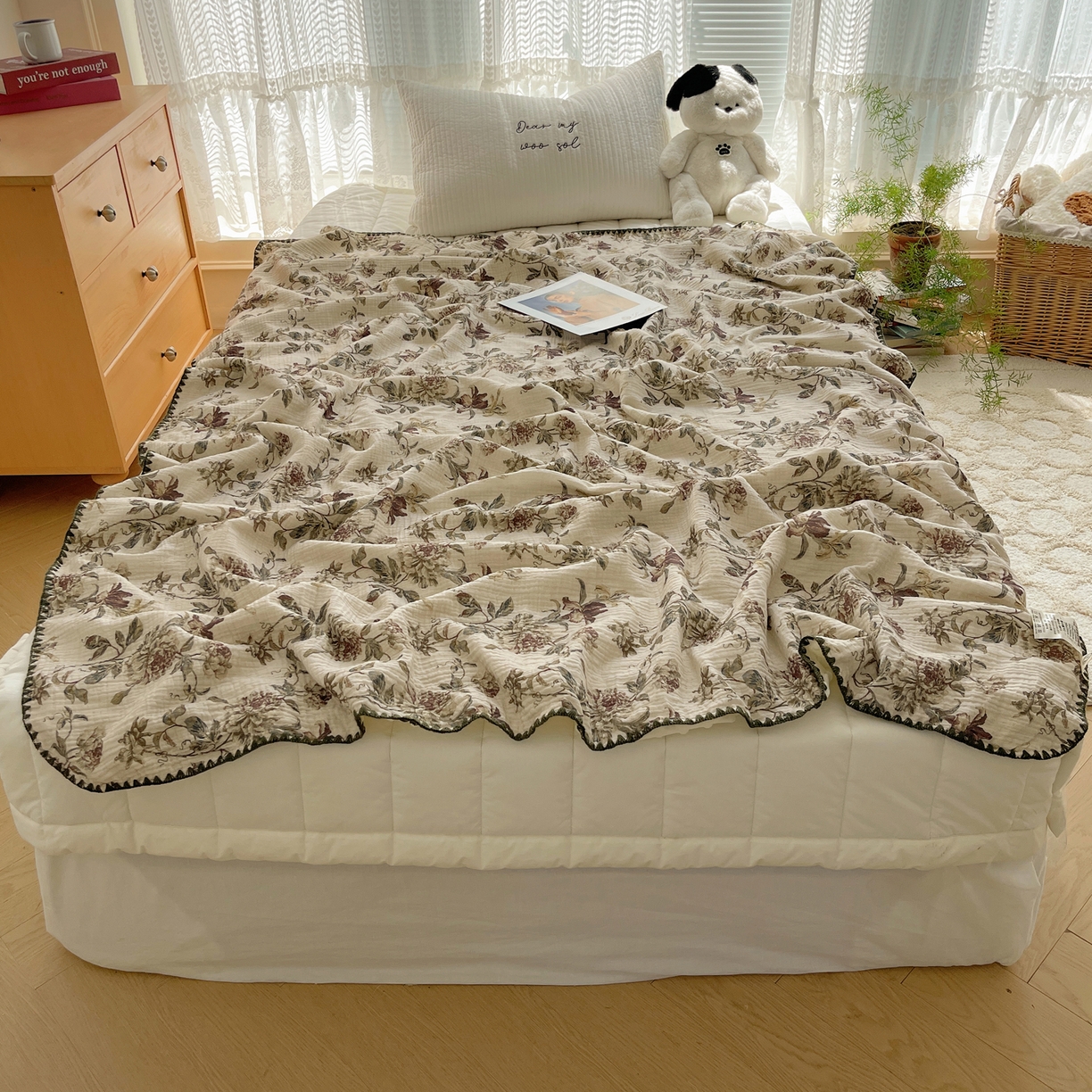 91家纺网 家纺一手货源 找家纺 （总）三朵家纺 2025新款全棉纯棉绉绉纱+宝宝绒多功能毯盖毯毯子