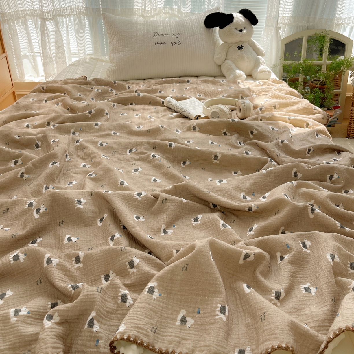 91家纺网 家纺一手货源 找家纺 三朵家纺 2025新款全棉纯棉绉绉纱+宝宝绒多功能毯盖毯毯子 甜心狗