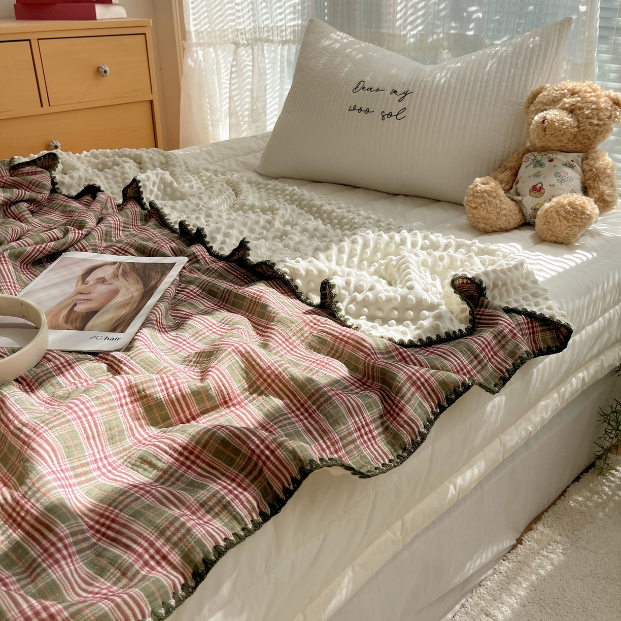 91家纺网 家纺一手货源 找家纺 三朵家纺 2025新款全棉纯棉绉绉纱+宝宝绒多功能毯盖毯毯子 初享时光