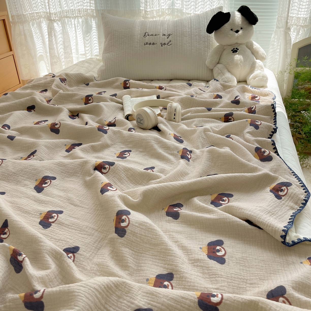 91家纺网 家纺一手货源 找家纺 三朵家纺 2025新款全棉纯棉绉绉纱+宝宝绒多功能毯盖毯毯子 大耳狗