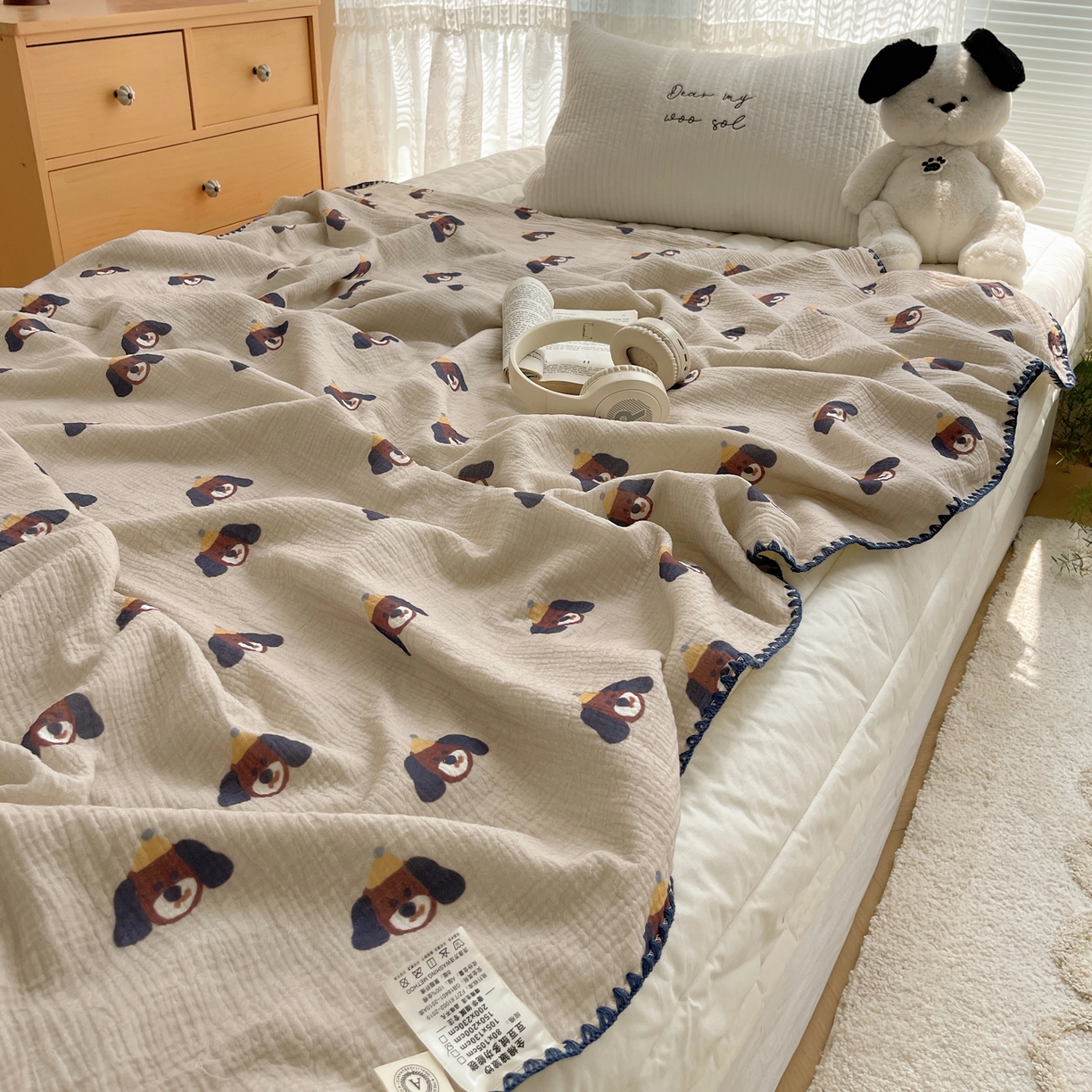 91家纺网 家纺一手货源 找家纺 三朵家纺 2025新款全棉纯棉绉绉纱+宝宝绒多功能毯盖毯毯子 大耳狗