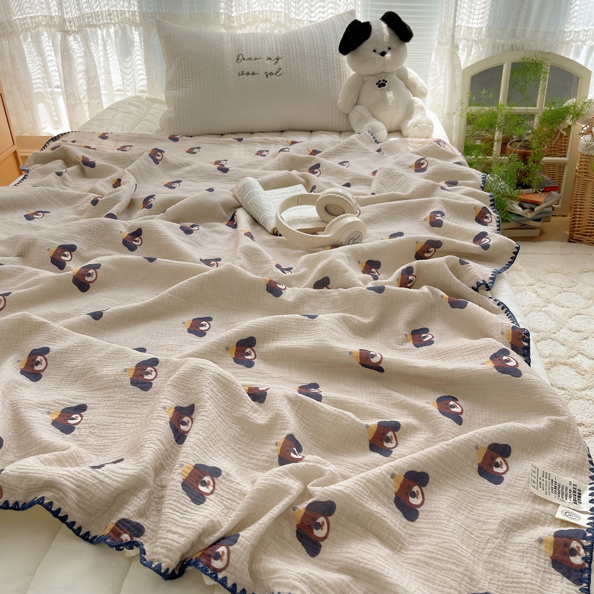 91家纺网 家纺一手货源 找家纺 三朵家纺 2025新款全棉纯棉绉绉纱+宝宝绒多功能毯盖毯毯子 大耳狗