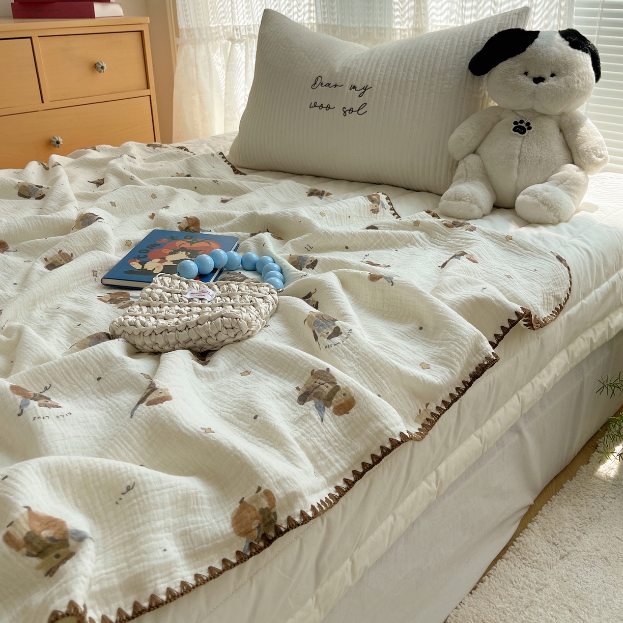 91家纺网 家纺一手货源 找家纺 三朵家纺 2025新款全棉纯棉绉绉纱+宝宝绒多功能毯盖毯毯子 森林公主