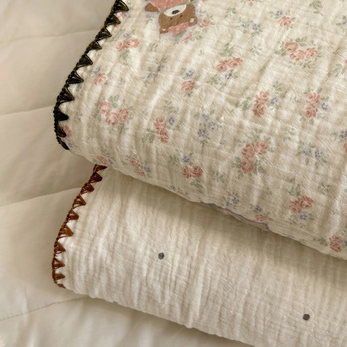 91家纺网 家纺一手货源 找家纺 （总）三朵家纺 2025新款全棉纯棉绉绉纱+宝宝绒多功能毯盖毯毯子