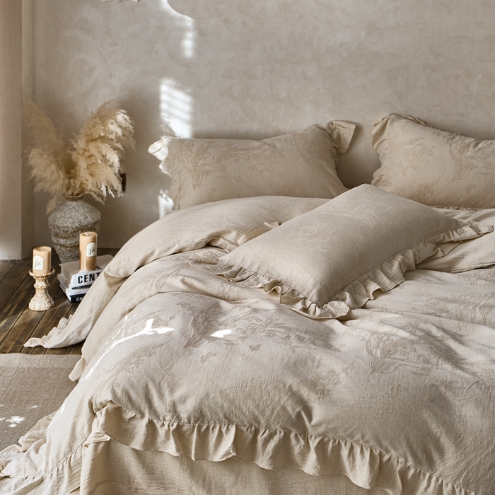 91家纺网 家纺一手货源 找家纺 清雅福 2025秋冬新品棉麻提花花边款四件套 蓝风铃