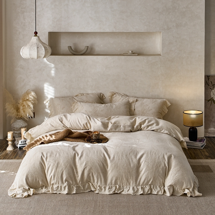 91家纺网 家纺一手货源 找家纺 清雅福 2025秋冬新品棉麻提花花边款四件套 芳枝入梦