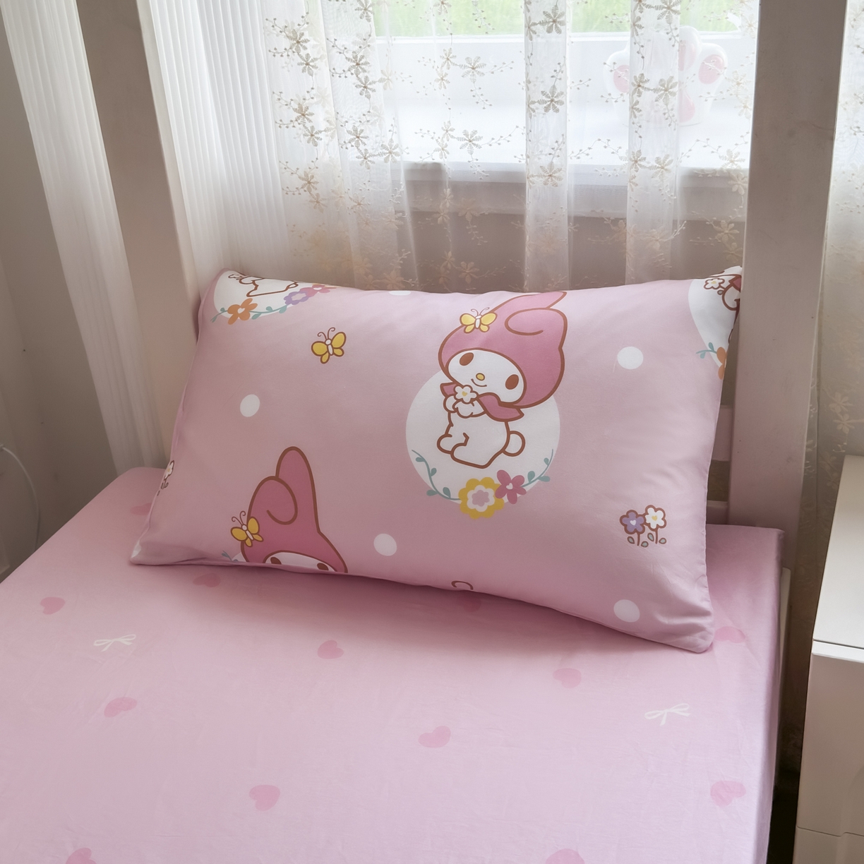 91家纺网 家纺一手货源 找家纺 浩诚 2025新款三丽鸥专版花型全棉纯棉学生三件套四件套 粉雾