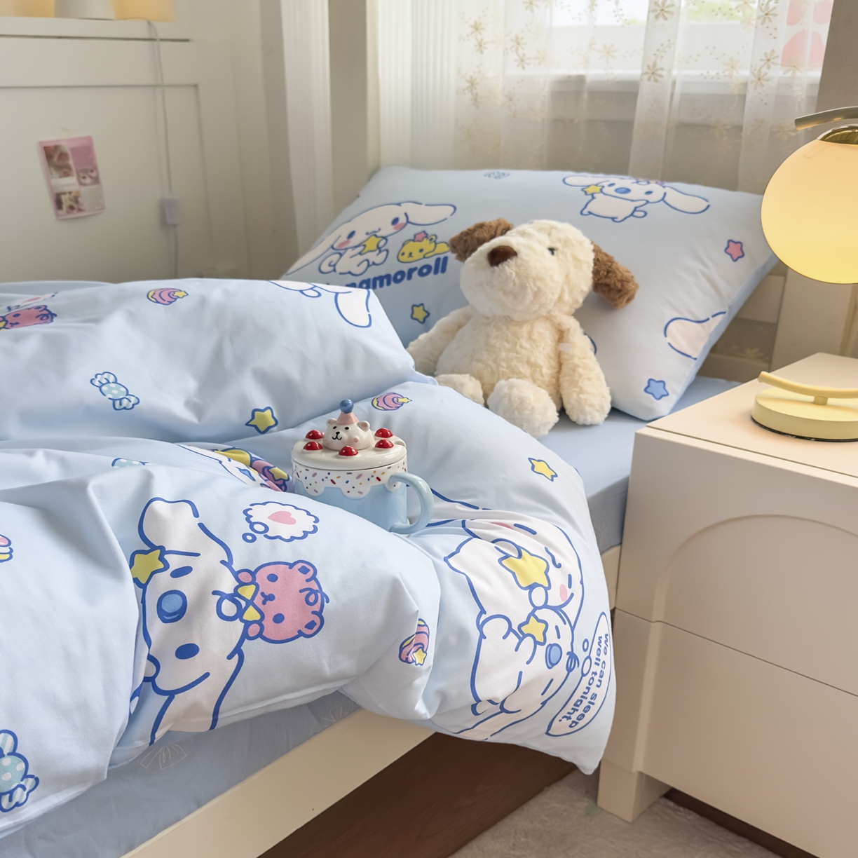 91家纺网 家纺一手货源 找家纺 浩诚 2025新款三丽鸥专版花型全棉纯棉学生三件套四件套 奶霜