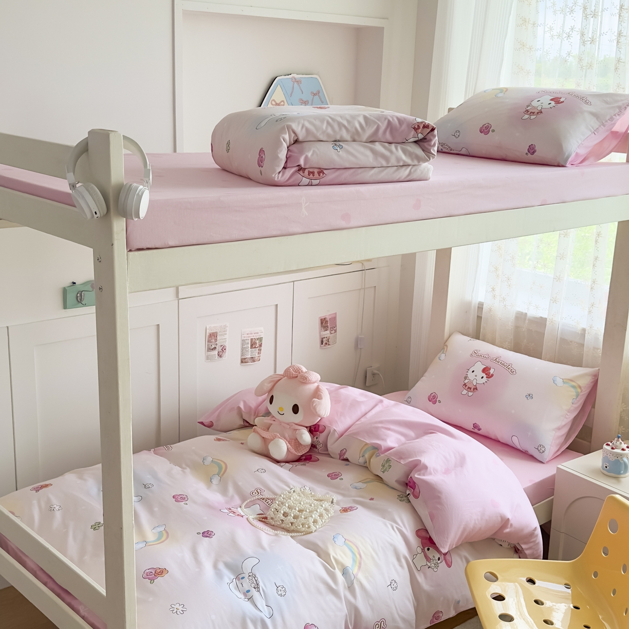 91家纺网 家纺一手货源 找家纺 浩诚 2025新款三丽鸥专版花型全棉纯棉学生三件套四件套 霓虹