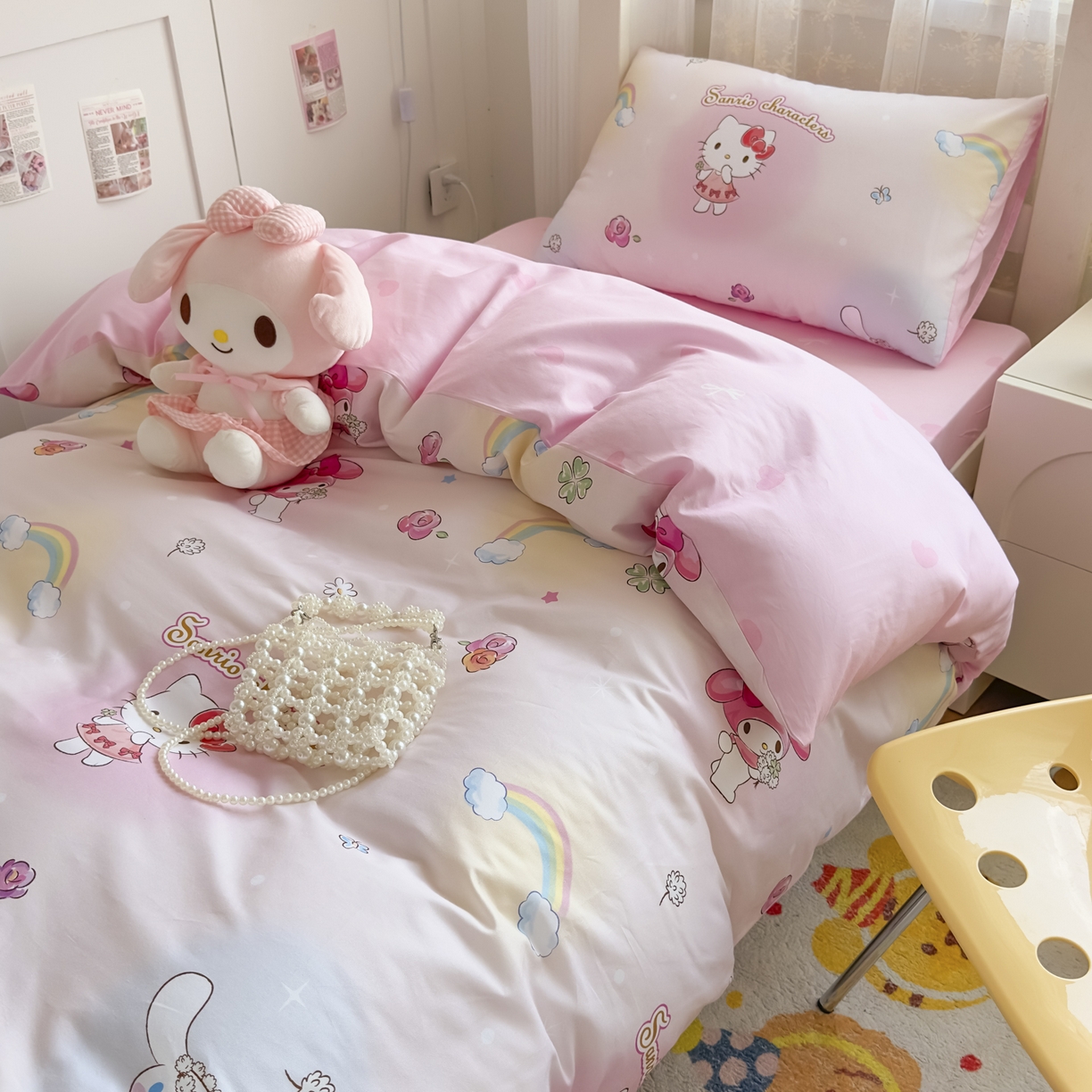 91家纺网 家纺一手货源 找家纺 浩诚 2025新款三丽鸥专版花型全棉纯棉学生三件套四件套 霓虹