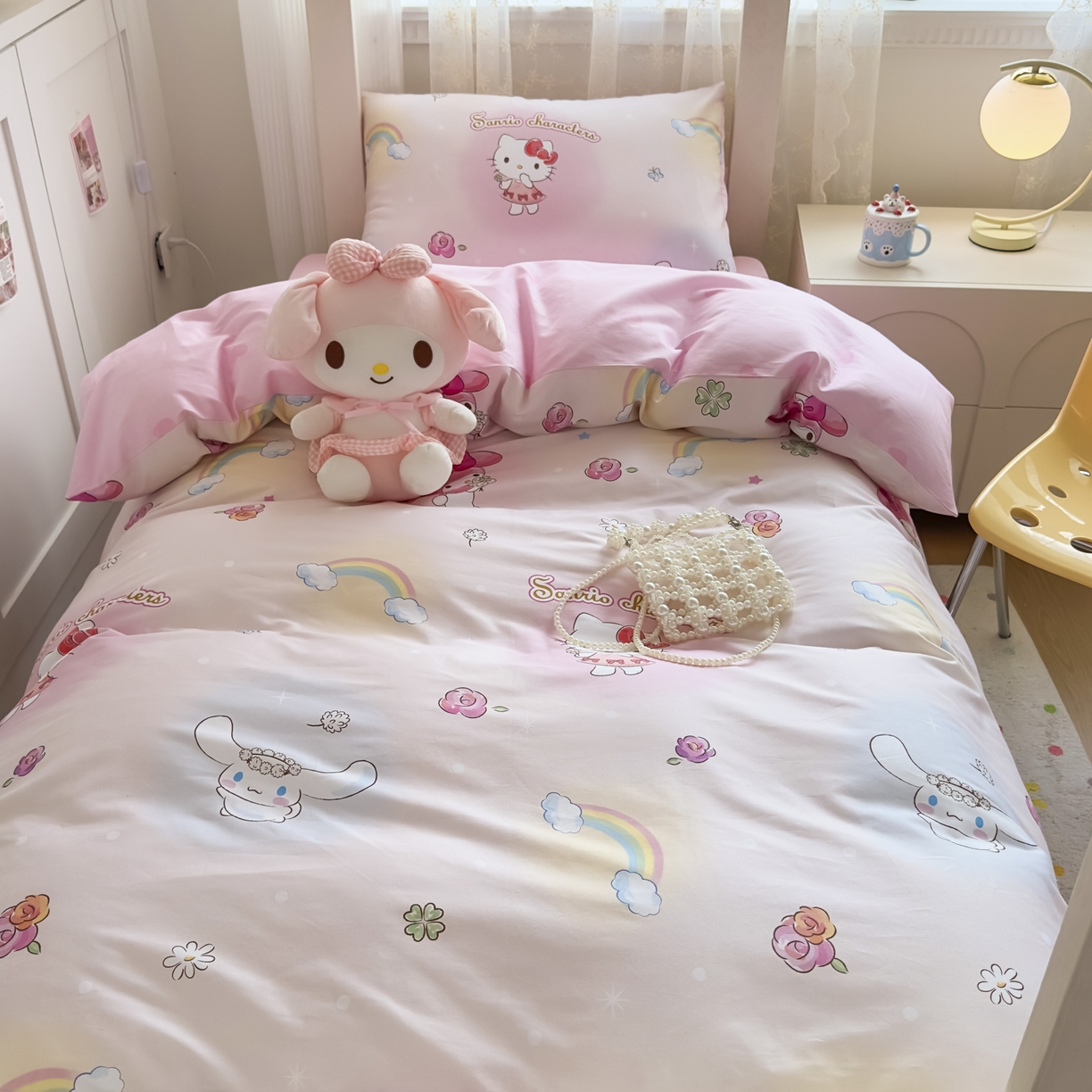 91家纺网 家纺一手货源 找家纺 浩诚 2025新款三丽鸥专版花型全棉纯棉学生三件套四件套 霓虹