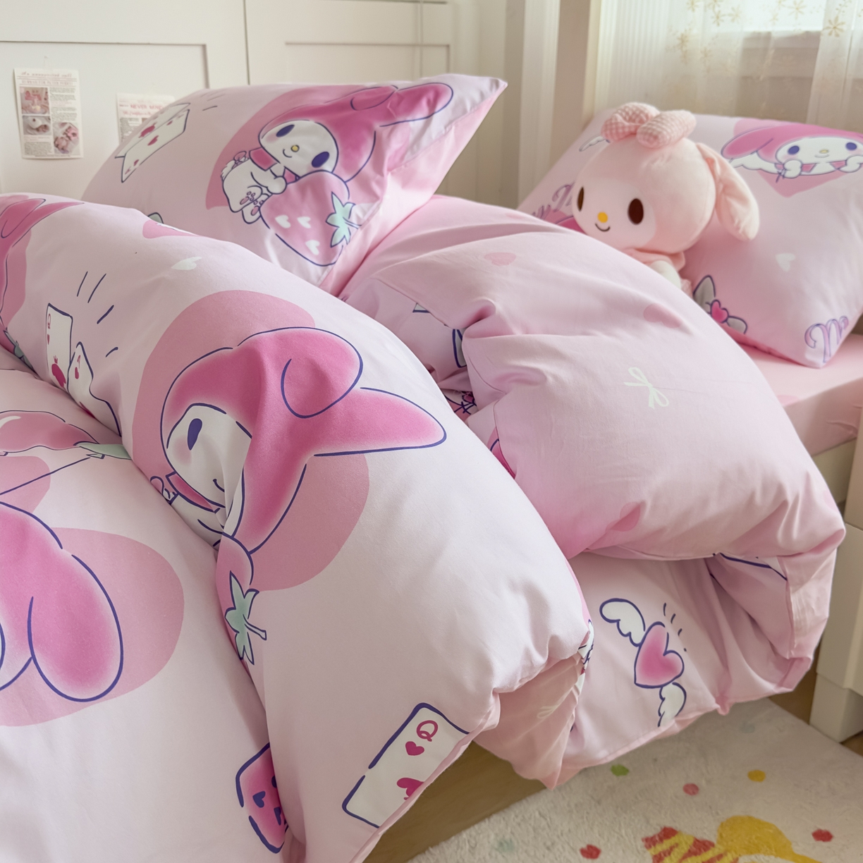 91家纺网 家纺一手货源 找家纺 浩诚 2025新款三丽鸥专版花型全棉纯棉学生三件套四件套 甜莓