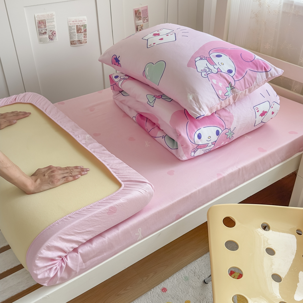 91家纺网 家纺一手货源 找家纺 浩诚 2025新款三丽鸥专版花型全棉纯棉学生三件套四件套 甜莓