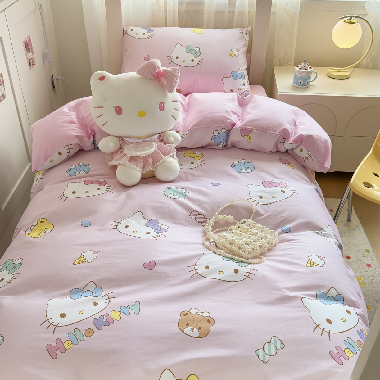 91家纺网 家纺一手货源 找家纺 浩诚 2025新款三丽鸥专版花型全棉纯棉学生三件套四件套 甜梦