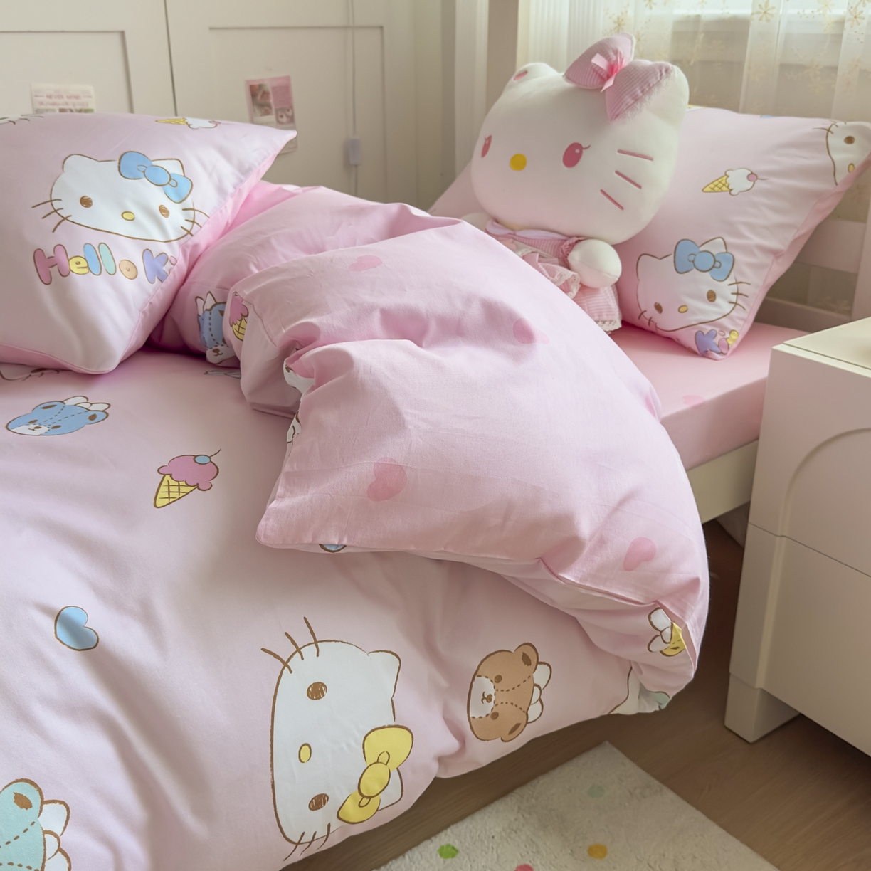 91家纺网 家纺一手货源 找家纺 浩诚 2025新款三丽鸥专版花型全棉纯棉学生三件套四件套 甜梦