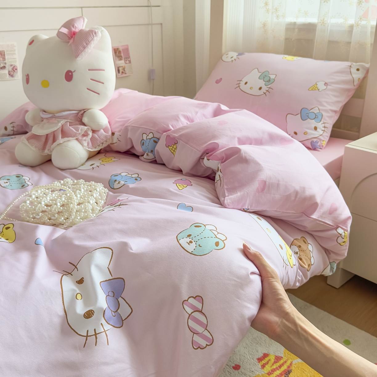 91家纺网 家纺一手货源 找家纺 浩诚 2025新款三丽鸥专版花型全棉纯棉学生三件套四件套 甜梦