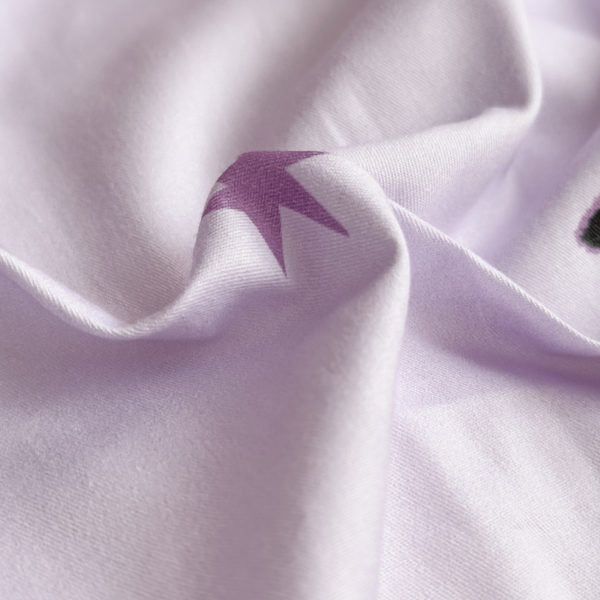 91家纺网 家纺一手货源 找家纺 浩诚 2025新款三丽鸥专版花型全棉纯棉学生三件套四件套 甜语