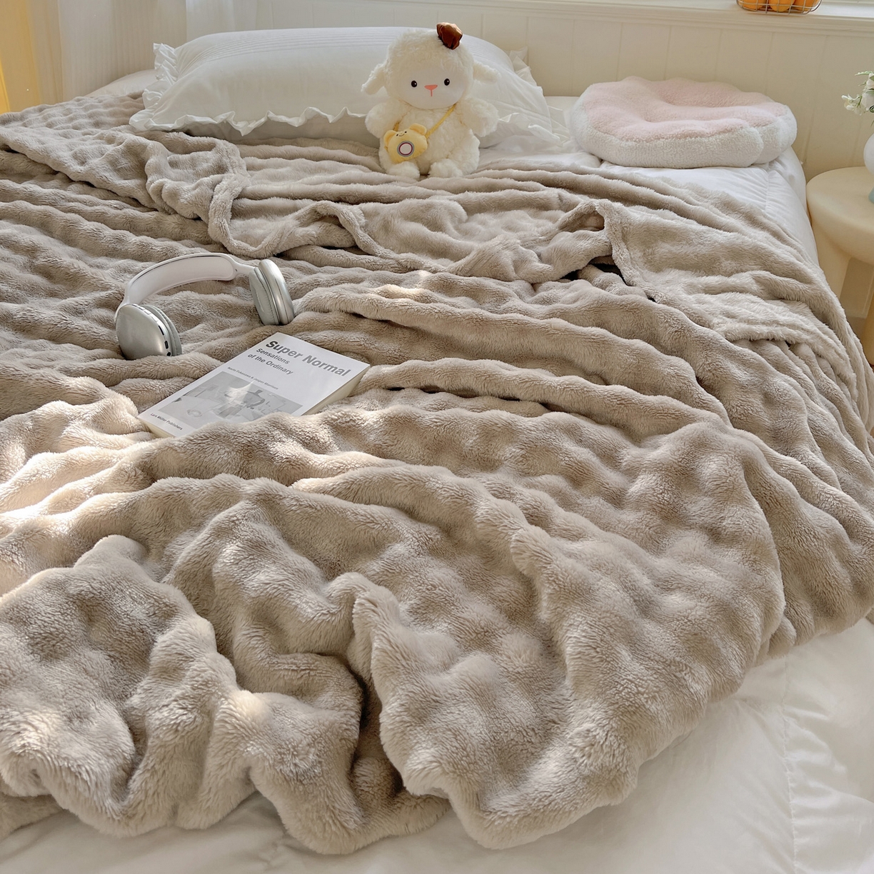 91家纺网 家纺一手货源 找家纺 耀悦家纺 2025秋冬暖阳泡泡高克重牛奶绒双面泡泡毛毯毯子多功能盖毯外贸批发 暖阳泡泡-尘灰