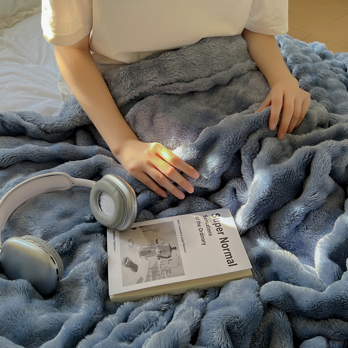 91家纺网 家纺一手货源 找家纺 耀悦家纺 2025秋冬暖阳泡泡高克重牛奶绒双面泡泡毛毯毯子多功能盖毯外贸批发 暖阳泡泡-深海蓝