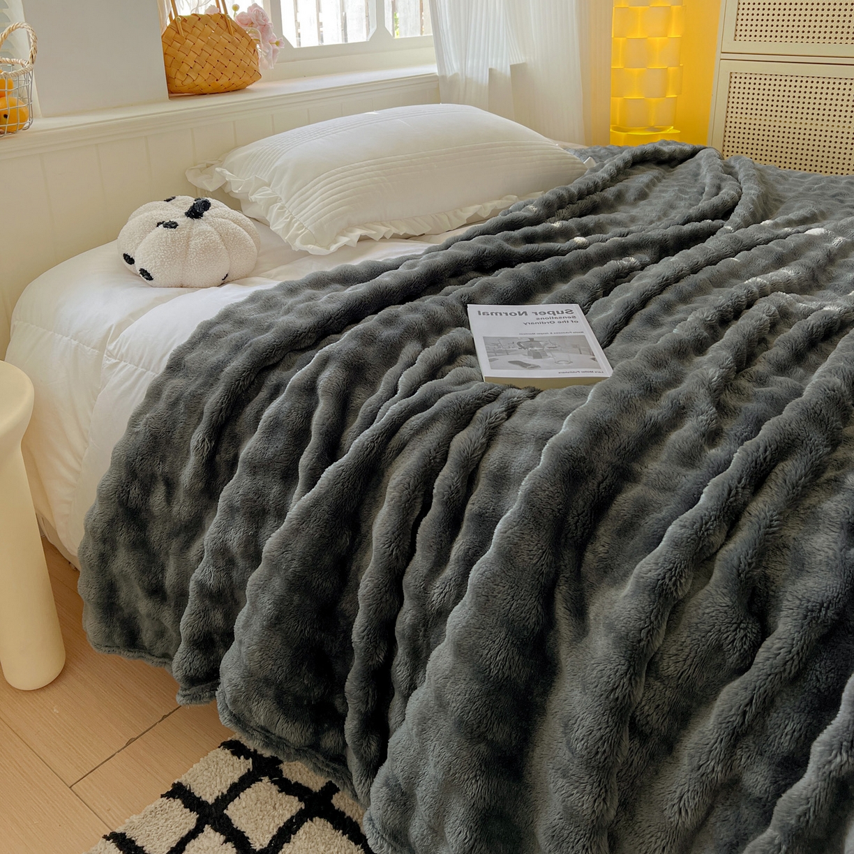 91家纺网 家纺一手货源 找家纺 耀悦家纺 2025秋冬暖阳泡泡高克重牛奶绒双面泡泡毛毯毯子多功能盖毯外贸批发 暖阳泡泡-星空灰
