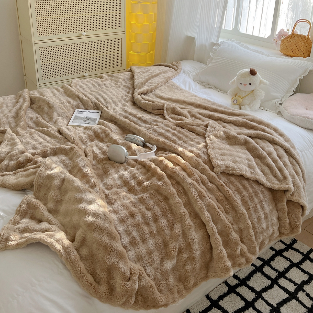 91家纺网 家纺一手货源 找家纺 耀悦家纺 2025秋冬暖阳泡泡高克重牛奶绒双面泡泡毛毯毯子多功能盖毯外贸批发 暖阳泡泡-深咖