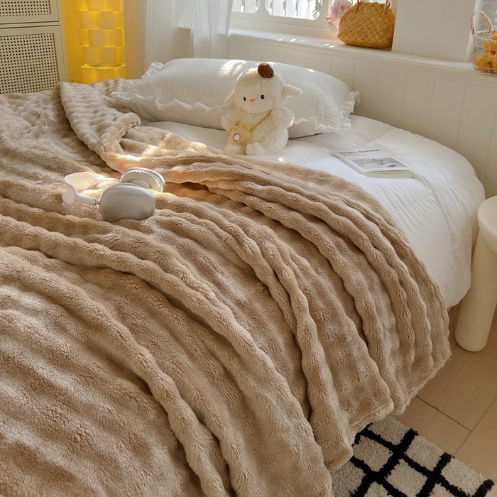 91家纺网 家纺一手货源 找家纺 （总）耀悦家纺 2025秋冬暖阳泡泡高克重牛奶绒双面泡泡毛毯毯子多功能盖毯外贸批发