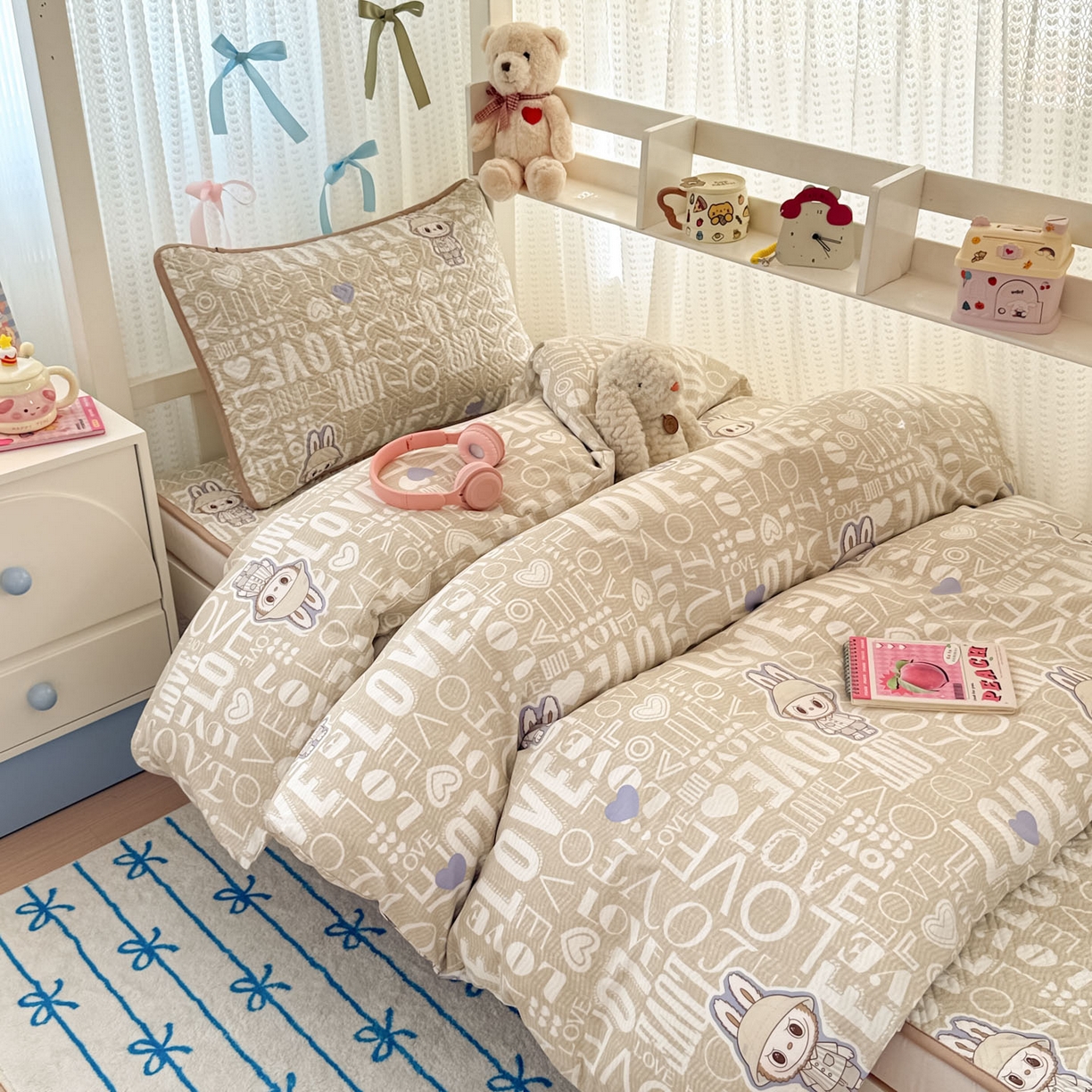 91家纺网 家纺一手货源 找家纺 简宜家居（朝初家纺） 2025新款全棉纯棉夹棉床盖学生宿舍上下铺三件套 丑萌可爱-夹棉款