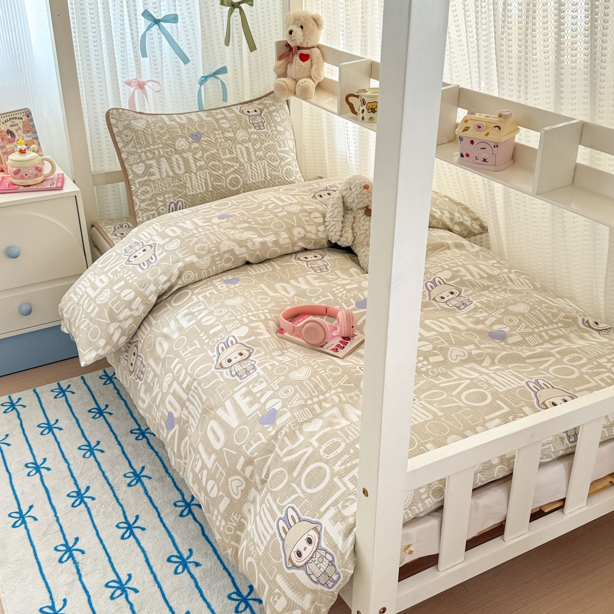 91家纺网 家纺一手货源 找家纺 简宜家居（朝初家纺） 2025新款全棉纯棉夹棉床盖学生宿舍上下铺三件套 丑萌可爱-夹棉款