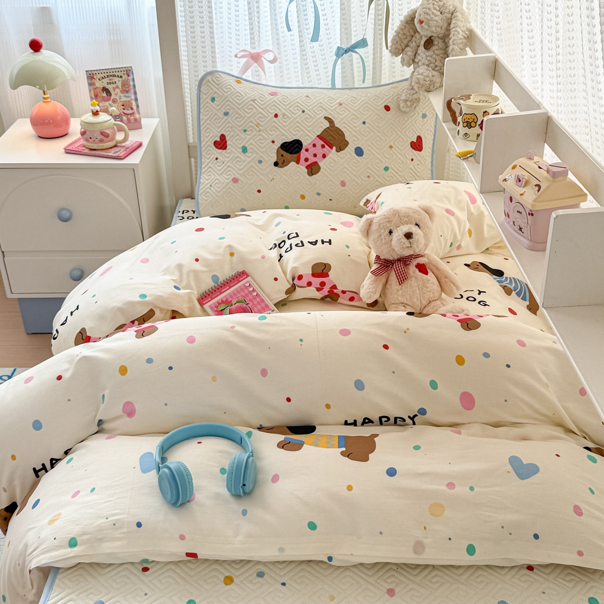 91家纺网 家纺一手货源 找家纺 简宜家居（朝初家纺） 2025新款全棉纯棉夹棉床盖学生宿舍上下铺三件套 波点汪汪队-夹棉款