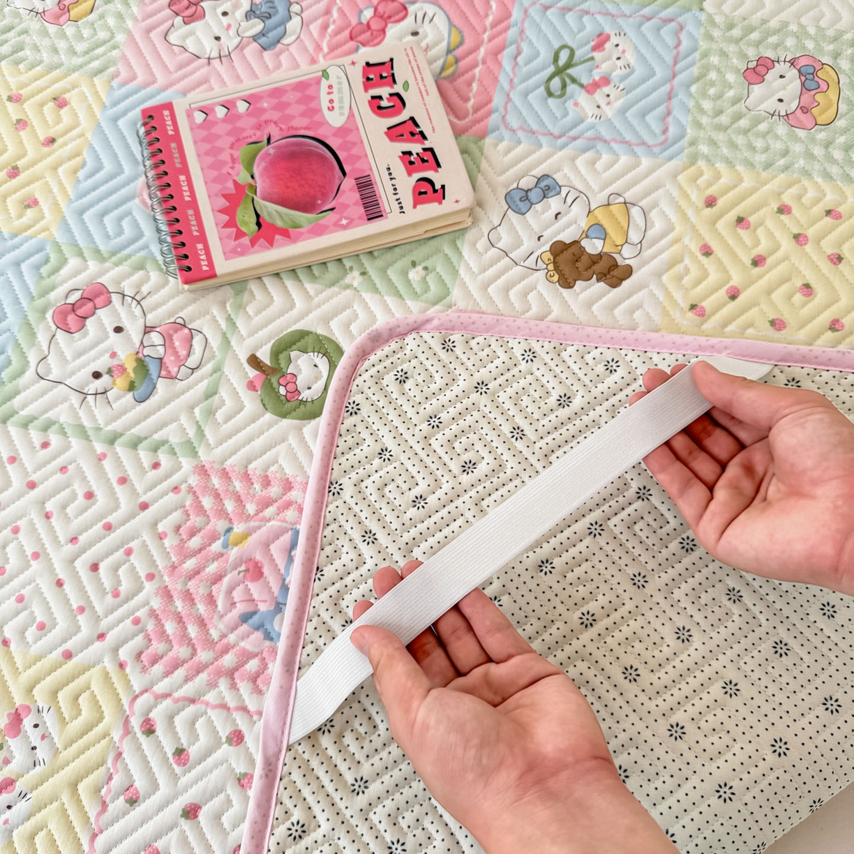 91家纺网 家纺一手货源 找家纺 简宜家居（朝初家纺） 2025新款全棉纯棉夹棉床盖学生宿舍上下铺三件套 拼布乐园-夹棉款