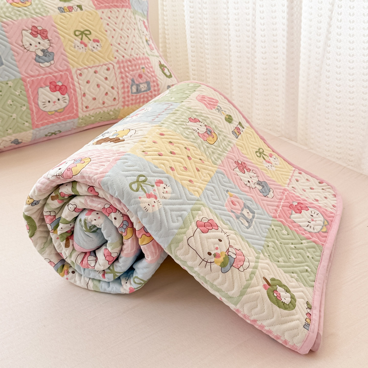 91家纺网 家纺一手货源 找家纺 简宜家居（朝初家纺） 2025新款全棉纯棉夹棉床盖学生宿舍上下铺三件套 拼布乐园-夹棉款